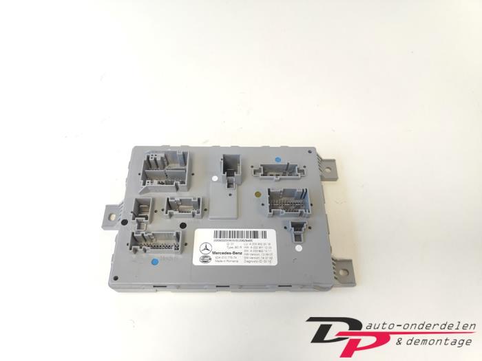 Gebruikte Computer Body Control Mercedes C Estate (S205) C-220 CDI BlueTEC, C-220 d 2.2 16V Prijs € 39,95 Margeregeling aangeboden door DP Auto-onderdelen & Demontage