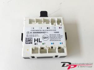 Gebruikte Centrale Deurvergrendelings Module Mercedes C Estate (S205) C-220 CDI BlueTEC, C-220 d 2.2 16V Prijs € 19,95 Margeregeling aangeboden door DP Auto-onderdelen & Demontage
