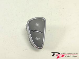 Gebruikte Schakelaar Opel Corsa E 1.4 16V Prijs € 9,95 Margeregeling aangeboden door DP Auto-onderdelen & Demontage