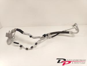 Gebruikte Airco Leiding Mercedes E (W213) E-220d 2.0 Turbo 16V Prijs € 50,00 Margeregeling aangeboden door DP Auto-onderdelen & Demontage