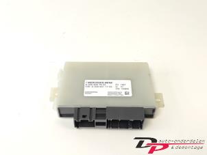 Gebruikte EGR module Mercedes E (W213) E-220d 2.0 Turbo 16V Prijs € 22,95 Margeregeling aangeboden door DP Auto-onderdelen & Demontage