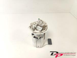 Gebruikte Tank element Pomp Alfa Romeo MiTo (955) 0.9 TwinAir Prijs € 19,95 Margeregeling aangeboden door DP Auto-onderdelen & Demontage
