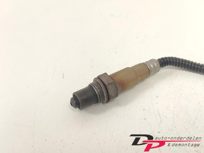 Lambda Sonde van een Renault Clio IV Estate/Grandtour (7R) 0.9 Energy TCE 12V 2014