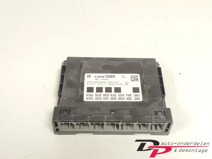 Gebruikte Computer Body Control Opel Corsa E 1.3 CDTi 16V ecoFLEX Prijs € 29,95 Margeregeling aangeboden door DP Auto-onderdelen & Demontage