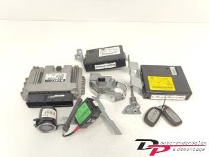 Gebruikte Kontaktslot + computer Hyundai i40 CW (VFC) 1.6 GDI 16V Prijs € 200,00 Margeregeling aangeboden door DP Auto-onderdelen & Demontage