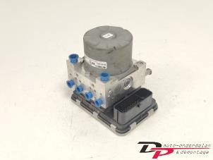 Gebruikte ABS Pomp Mitsubishi ASX 2.0 MIVEC 16V Prijs € 200,00 Margeregeling aangeboden door DP Auto-onderdelen & Demontage