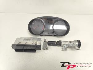 Gebruikte Kontaktslot + computer Volkswagen Polo V (6R) 1.0 12V BlueMotion Technology Prijs € 100,00 Margeregeling aangeboden door DP Auto-onderdelen & Demontage