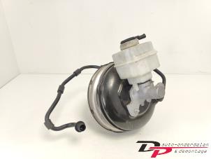 Gebruikte Rembooster BMW 5 serie Touring (F11) 520d xDrive 16V Prijs € 50,00 Margeregeling aangeboden door DP Auto-onderdelen & Demontage