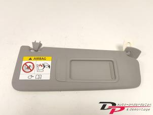 Gebruikte Zonneklep BMW 5 serie Touring (F11) 520d xDrive 16V Prijs € 15,00 Margeregeling aangeboden door DP Auto-onderdelen & Demontage