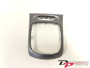 Gebruikte Middenconsoles Opel Astra K Sports Tourer 1.6 CDTI 110 16V Prijs € 10,00 Margeregeling aangeboden door DP Auto-onderdelen & Demontage