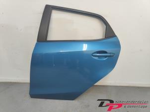 Gebruikte Portier 4Deurs links-achter Mazda 2 (DE) 1.3 16V MZR Prijs € 125,00 Margeregeling aangeboden door DP Auto-onderdelen & Demontage