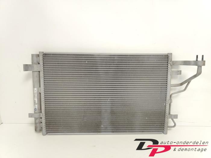 Gebruikte Airco Condensor Kia Cee'd Sporty Wagon (EDF) 1.6 CVVT 16V Prijs € 35,00 Margeregeling aangeboden door DP Auto-onderdelen & Demontage