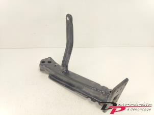 Gebruikte Frontdeel steun Fiat Panda/Pandina (312) 0.9 TwinAir 60 Prijs € 19,95 Margeregeling aangeboden door DP Auto-onderdelen & Demontage