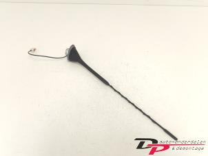 Gebruikte Antenne Fiat Panda/Pandina (312) 0.9 TwinAir 60 Prijs € 9,95 Margeregeling aangeboden door DP Auto-onderdelen & Demontage
