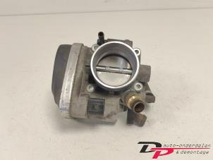 Gebruikte Gasklephuis Opel Astra H SW (L35) 1.6 16V Twinport Prijs € 28,00 Margeregeling aangeboden door DP Auto-onderdelen & Demontage