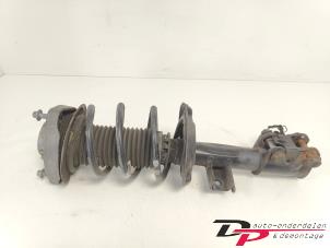 Gebruikte Mac Phersonpoot links-voor Mercedes CLA Shooting Brake (117.9) 2.2 CLA-200 CDI, 200 d 16V Prijs € 75,00 Margeregeling aangeboden door DP Auto-onderdelen & Demontage