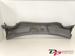 Gebruikte Paravan Mercedes CLA Shooting Brake (117.9) 2.2 CLA-200 CDI, 200 d 16V Prijs € 20,00 Margeregeling aangeboden door DP Auto-onderdelen & Demontage