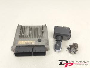 Gebruikte Contactslot + computer Mercedes CLA Shooting Brake (117.9) 2.2 CLA-200 CDI, 200 d 16V Prijs € 99,95 Margeregeling aangeboden door DP Auto-onderdelen & Demontage