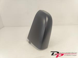 Gebruikte Achterlichtrand links Renault Trafic (1FL/2FL/3FL/4FL) 1.6 dCi Twin Turbo Prijs € 18,15 Inclusief btw aangeboden door DP Auto-onderdelen & Demontage