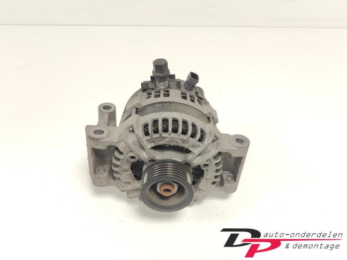 Gebruikte Dynamo Opel Astra K Sports Tourer 1.0 Turbo 12V Prijs € 24,95 Margeregeling aangeboden door DP Auto-onderdelen & Demontage