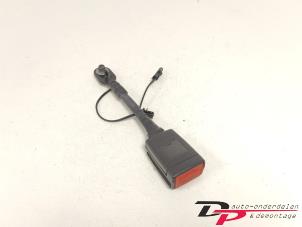 Gebruikte Veiligheidsgordel Insteek links-voor Opel Astra K Sports Tourer 1.0 Turbo 12V Prijs € 14,00 Margeregeling aangeboden door DP Auto-onderdelen & Demontage