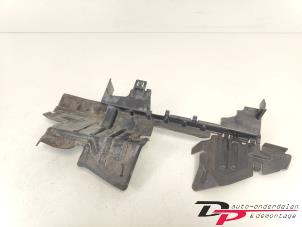 Gebruikte Luchtgeleider Opel Astra K Sports Tourer 1.0 Turbo 12V Prijs € 9,95 Margeregeling aangeboden door DP Auto-onderdelen & Demontage