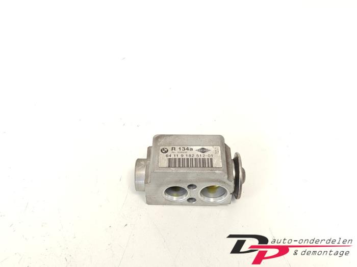 Gebruikte Airco expansieklep BMW 3 serie (E90) 318i 16V Prijs € 9,95 Margeregeling aangeboden door DP Auto-onderdelen & Demontage