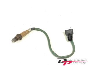 Gebruikte Lambda Sonde Renault Clio IV (5R) 0.9 Energy TCE 90 12V Prijs € 9,95 Margeregeling aangeboden door DP Auto-onderdelen & Demontage