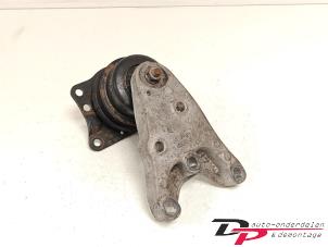 Gebruikte Motorsteun Volkswagen Polo V (6R) 1.2 12V BlueMotion Technology Prijs € 14,00 Margeregeling aangeboden door DP Auto-onderdelen & Demontage