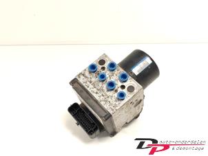 Gebruikte ABS Pomp Volkswagen Passat Variant (3C5) 2.0 FSI 16V Prijs € 24,00 Margeregeling aangeboden door DP Auto-onderdelen & Demontage