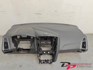 Gebruikte Dashboard Ford Focus 3 Wagon 1.0 Ti-VCT EcoBoost 12V 125 Prijs € 175,00 Margeregeling aangeboden door DP Auto-onderdelen & Demontage