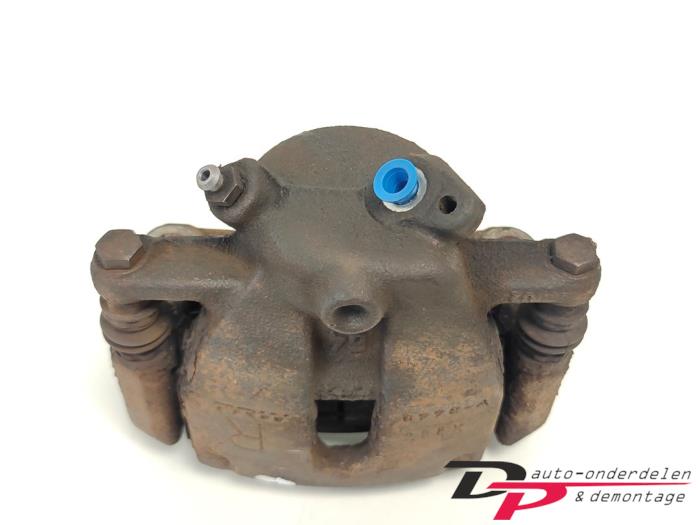 Remklauw (Tang) rechts-voor van een Suzuki Splash 1.0 12V 2009