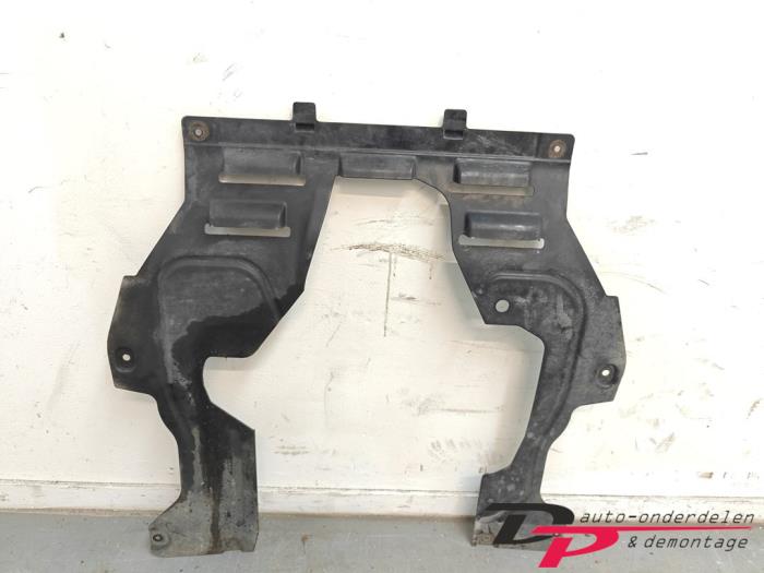 Motor Beschermplaat van een Opel Mokka/Mokka X 1.4 Turbo 16V 4x2 2016