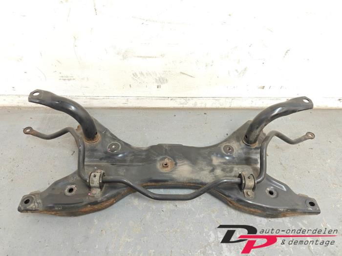 Gebruikte Subframe Mitsubishi Space Star (A0) 1.2 12V Prijs € 70,00 Margeregeling aangeboden door DP Auto-onderdelen & Demontage