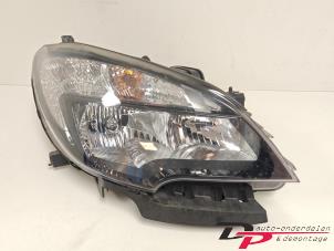 Gebruikte Koplamp rechts Opel Mokka/Mokka X 1.4 Turbo 16V 4x2 Prijs € 175,00 Margeregeling aangeboden door DP Auto-onderdelen & Demontage