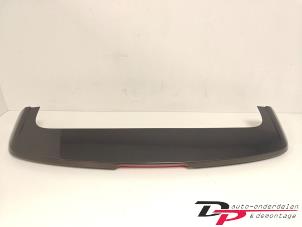 Gebruikte Spoiler achterklep Opel Mokka/Mokka X 1.4 Turbo 16V 4x2 Prijs € 40,00 Margeregeling aangeboden door DP Auto-onderdelen & Demontage