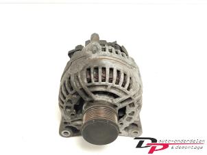 Gebruikte Dynamo Nissan NV 200 (M20M) 1.5 dCi 86 Prijs € 24,00 Margeregeling aangeboden door DP Auto-onderdelen & Demontage