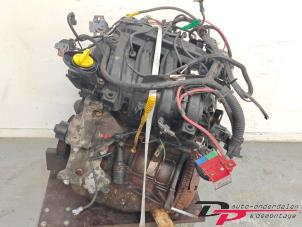 Gebruikte Motor Renault Clio III (BR/CR) 1.2 16V 75 Prijs € 300,00 Margeregeling aangeboden door DP Auto-onderdelen & Demontage