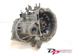 Gebruikte Versnellingsbak Hyundai i10 (F5) 1.1i 12V Prijs € 120,00 Margeregeling aangeboden door DP Auto-onderdelen & Demontage