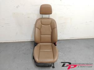 Gebruikte Stoel rechts Mercedes C Estate (S204) 2.2 C-200 CDI 16V BlueEFFICIENCY Prijs € 100,00 Margeregeling aangeboden door DP Auto-onderdelen & Demontage