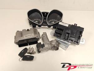 Gebruikte Kontaktslot + computer Ford Fiesta 6 (JA8) 1.0 EcoBoost 12V 100 Prijs € 150,00 Margeregeling aangeboden door DP Auto-onderdelen & Demontage