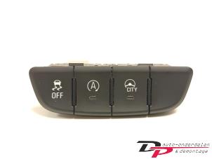 Gebruikte ESP Schakelaar Opel Karl 1.0 12V Prijs € 9,00 Margeregeling aangeboden door DP Auto-onderdelen & Demontage