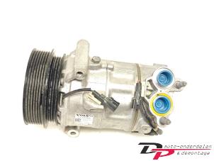 Gebruikte Aircopomp Volvo XC40 (XZ) 2.0 B4 16V Mild Hybrid Autom. Prijs € 150,00 Margeregeling aangeboden door DP Auto-onderdelen & Demontage