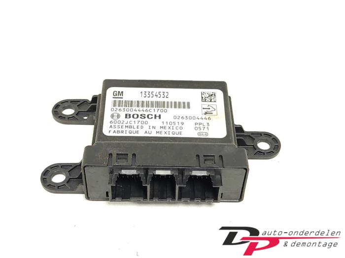 PDC Module van een Opel Astra J Sports Tourer (PD8/PE8/PF8) 1.4 16V ecoFLEX 2011