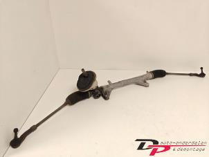 Gebruikte Stuurhuis Renault Clio III (BR/CR) 1.2 16V 75 Prijs € 40,00 Margeregeling aangeboden door DP Auto-onderdelen & Demontage