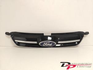 Gebruikte Grille Ford C-Max (DXA) 1.0 Ti-VCT EcoBoost 12V 125 Prijs € 35,00 Margeregeling aangeboden door DP Auto-onderdelen & Demontage