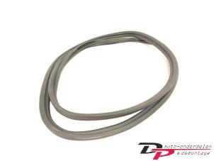 Gebruikte Achterkleprubber Ford C-Max (DXA) 1.6 TDCi 16V Prijs € 20,00 Margeregeling aangeboden door DP Auto-onderdelen & Demontage