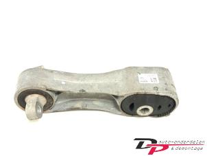 Gebruikte Motorsteun Mini Countryman (F60) 2.0 16V John Cooper Works ALL4 Prijs € 15,00 Margeregeling aangeboden door DP Auto-onderdelen & Demontage