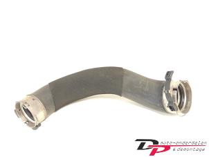 Gebruikte Intercooler Slang Mini Countryman (F60) 2.0 16V John Cooper Works ALL4 Prijs € 30,00 Margeregeling aangeboden door DP Auto-onderdelen & Demontage