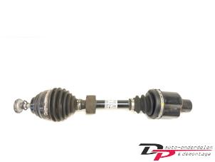 Gebruikte Aandrijfas rechts-voor Mini Countryman (F60) 2.0 16V John Cooper Works ALL4 Prijs € 225,00 Margeregeling aangeboden door DP Auto-onderdelen & Demontage